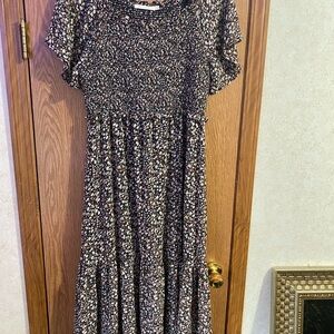 Women’s Ellison Black & Brown Floral Smocked Midi Dress Size Large